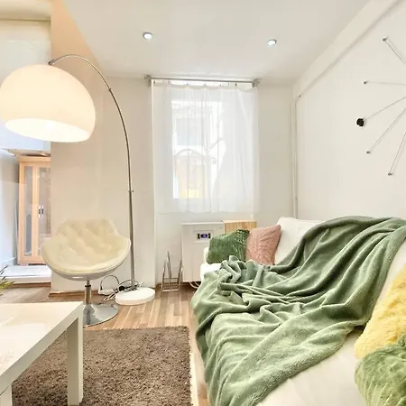 Cool! With Sauna And Private Garden Апартаменты