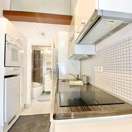 Апартаменты Cool! With Sauna And Private Garden