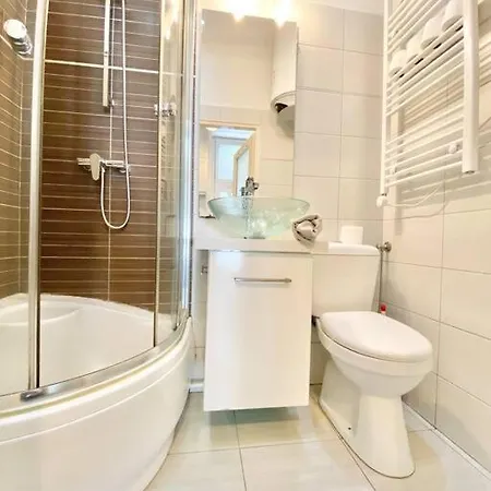 Cool! With Sauna And Private Garden Будапешт